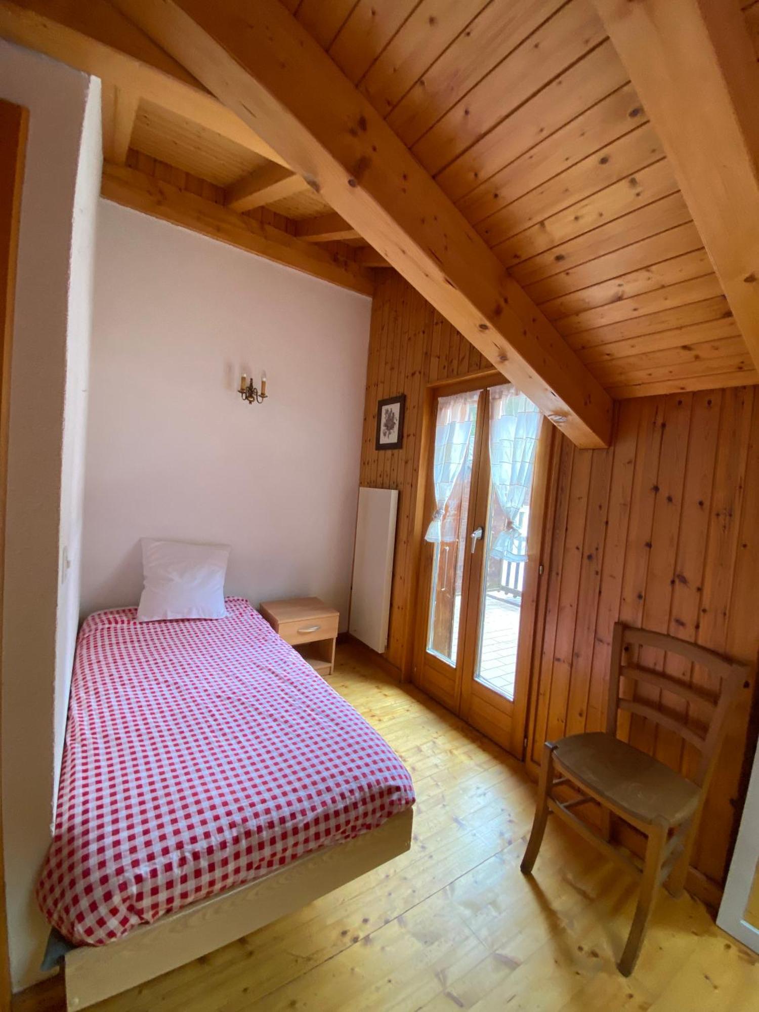 Auberge Du Val Des Dix Heremence Exterior photo